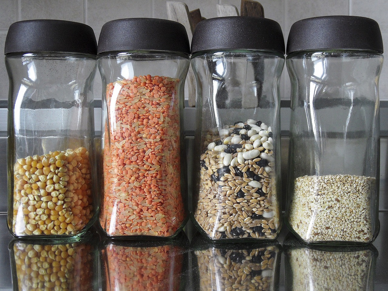 解读大米异味与食品安全，捂了味的大米能否继续食用？