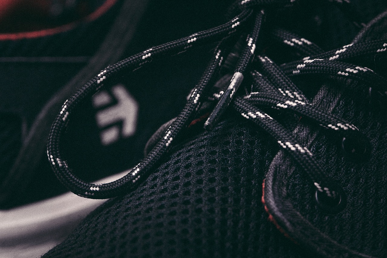 Nike最新跑鞋科技引领跑步新时代，领先之作呈现！