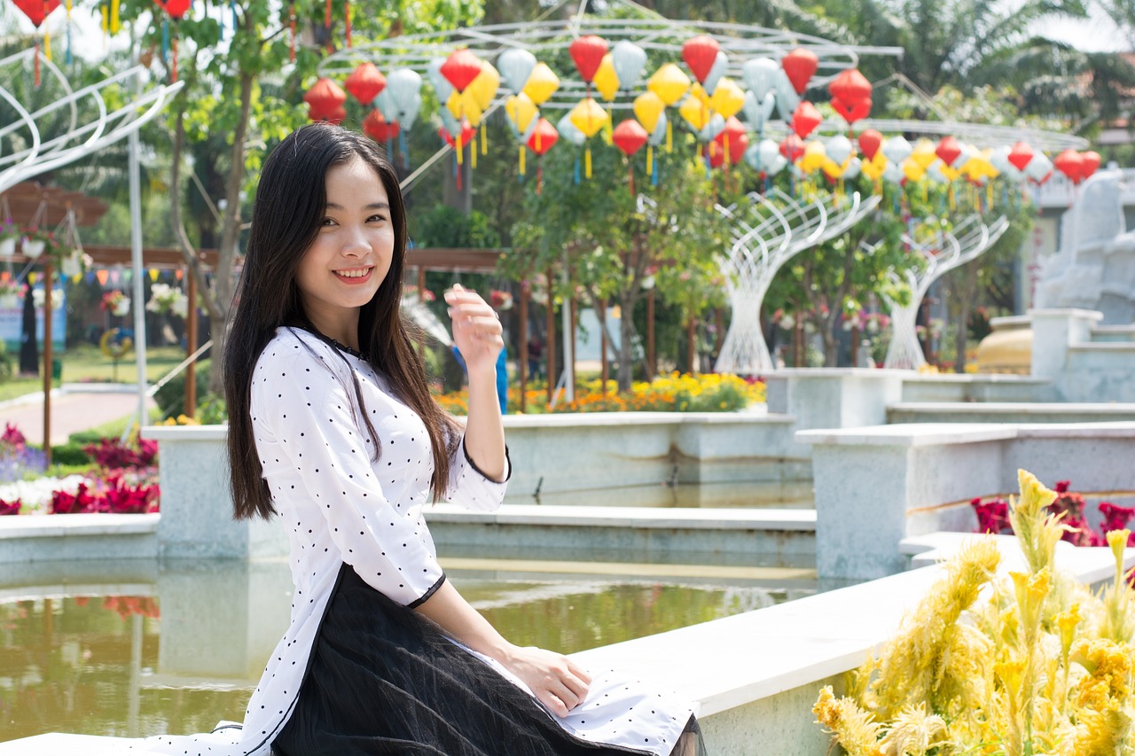 旋风少女电视剧，青春热血的励志故事