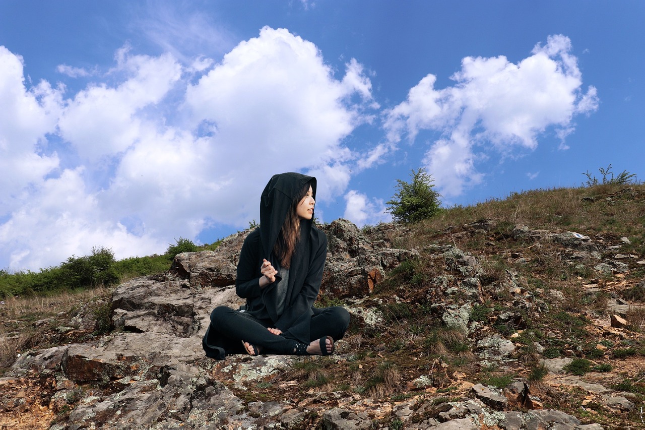 空房子电影，深度探索情感与生活的艺术